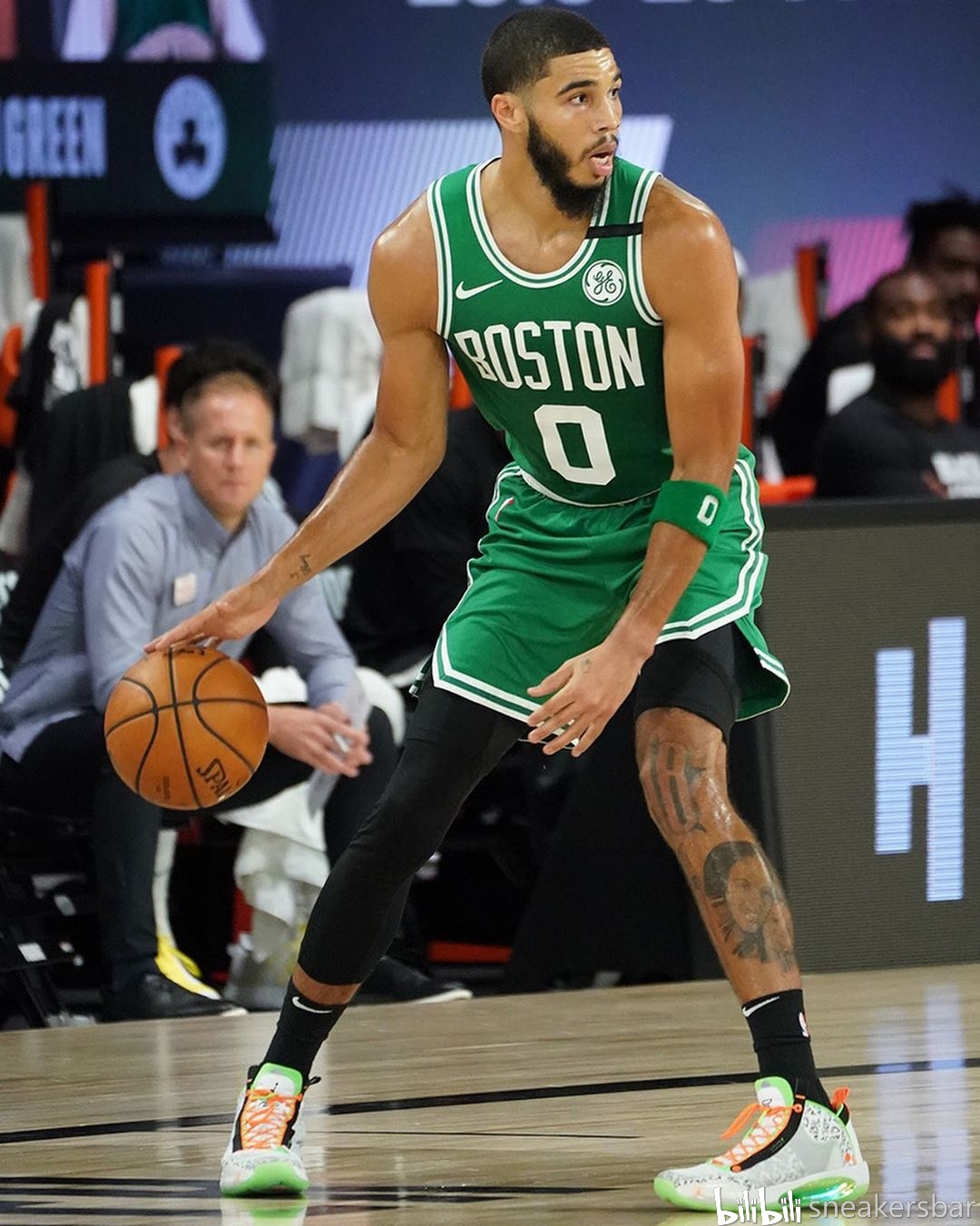 美国多家媒 美国多家媒