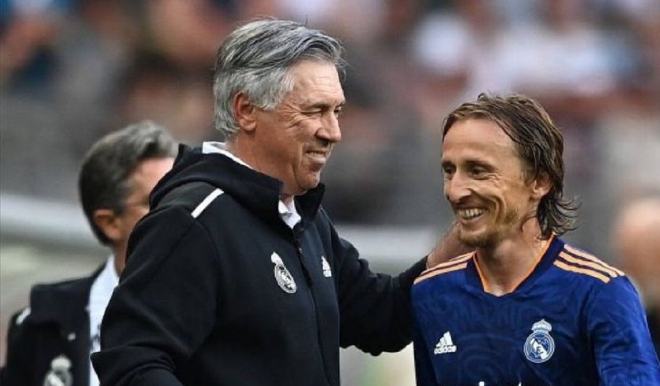 赛季奠定了 赛季奠定了