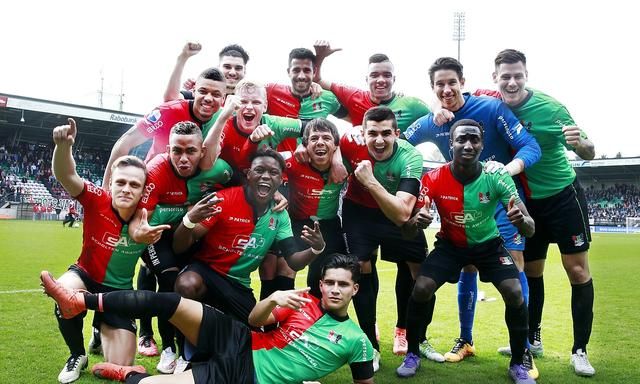 足球的人 足球的人